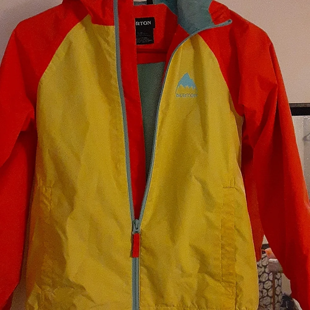 Girls Burton Jacket - Picture 2 of 4